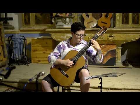 Anne-Frédérique Performing Écoutez La Chanson Bien Douce By Jacques Chandonnet